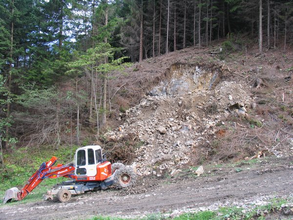 2005_08_25__f_mastfundament.jpg