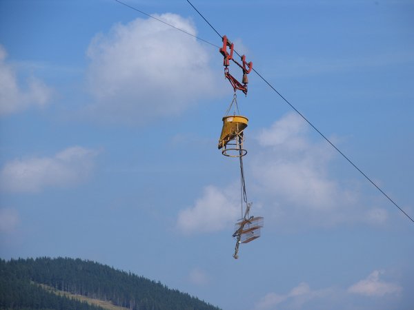2005_08_25__k2_matereialseilbahn.jpg