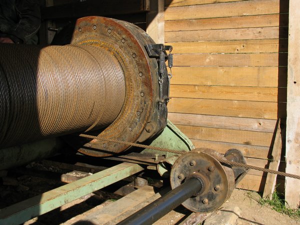 2005_10_20_x2_materialseilbahn.jpg