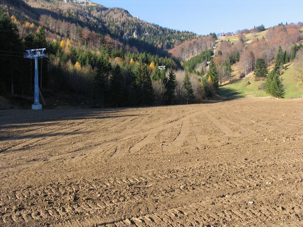 2005_11_09_b1_piste.jpg