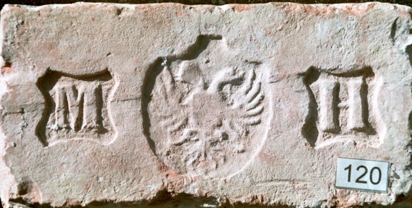 mh_nr120.jpg