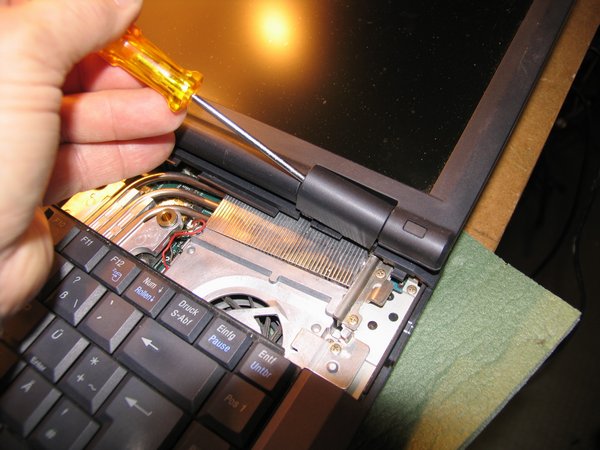 06a_display.jpg