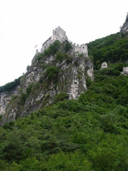 099_salurn_haderburg.jpg