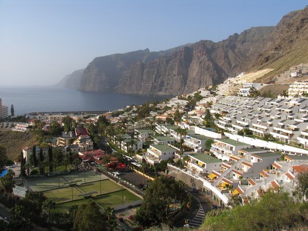 109_los_gigantes.jpg