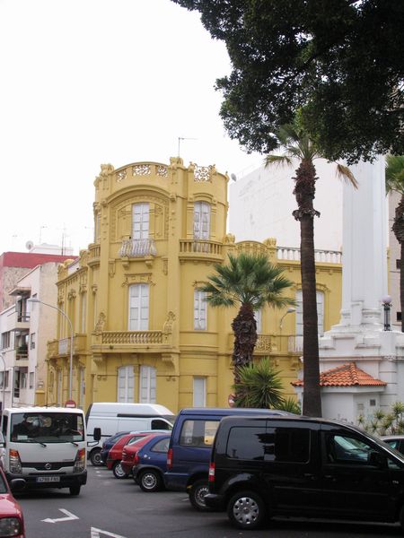013_palcio.jpg