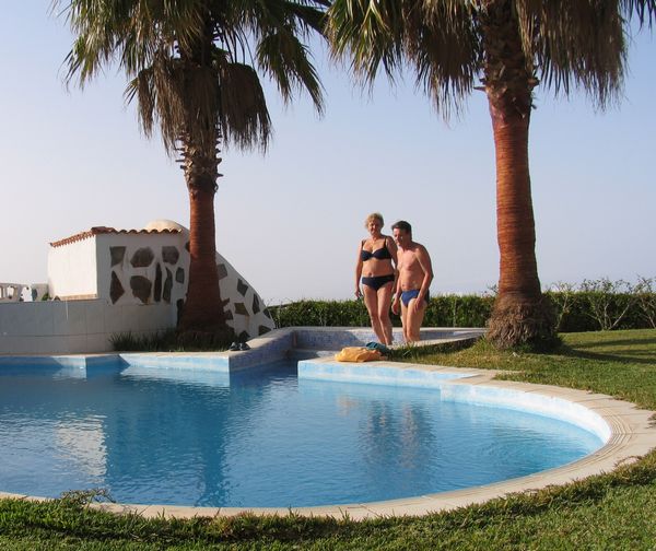 016_pool.jpg