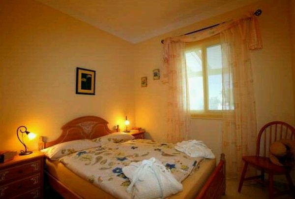 021_schlafzimmer.jpg