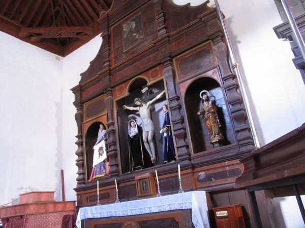033_retabel.jpg