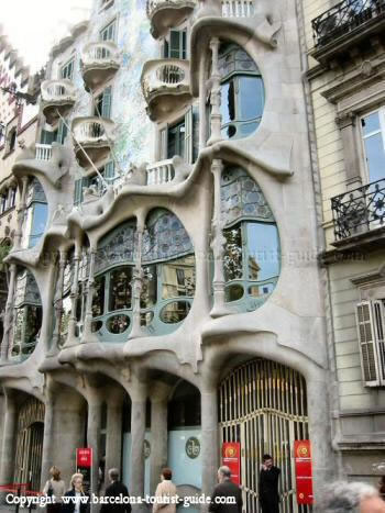 gaudi_casa_batllo_08_jpg.jpg